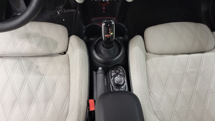 Zdjęcie przedmiotu: Mini Cooper S Classic Trim sport-aut