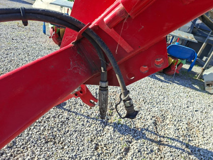 Zdjęcie przedmiotu: Ładowacz zawieszany UNIA BYK