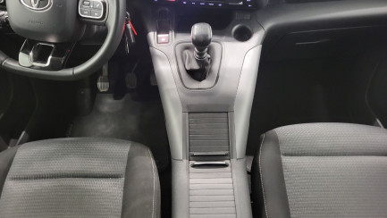 Zdjęcie przedmiotu: Toyota Proace City Verso 1.2 D-4T Family