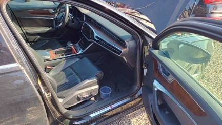 Zdjęcie przedmiotu: Audi A6 Avant Quattro 50 TDi Sport Tiptronic Oświadczenie o utracie DR