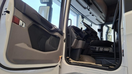 Zdjęcie przedmiotu: SCANIA S500 A 4x2 EB