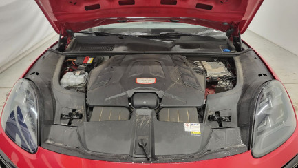 Zdjęcie przedmiotu: Porsche Cayenne Turbo Błędny wpis mocy i pojemności silnika w DR