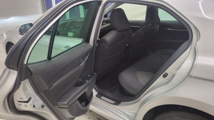 Zdjęcie przedmiotu: Toyota Camry 2.5 Hybrid Comfort CVT