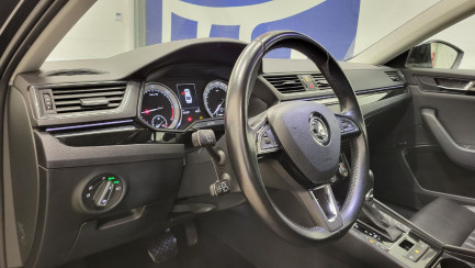 Zdjęcie przedmiotu: Skoda Superb 2.0 TDI L&K DSG