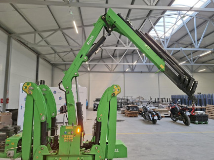 Zdjęcie przedmiotu: Mini żuraw gąsienicowy BEFARD TB5000