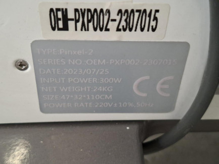 Zdjęcie przedmiotu: RF FRAX PLUS cosmetic device using the technology of radio waves, mikronakłuć and cryotherapy to perform fractional radiofrequency microneedle treatment