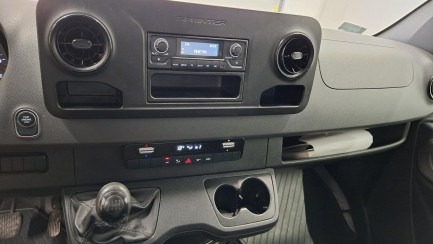 Zdjęcie przedmiotu: MERCEDES-BENZ/IGLOPOL SPRINTER E6 3.5t