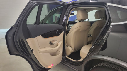Zdjęcie przedmiotu: Mercedes-benz GLC Coupe 250 4-Matic