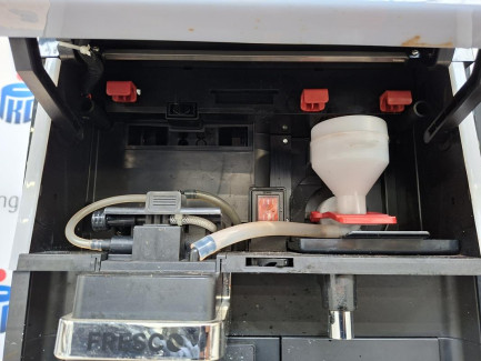 Zdjęcie przedmiotu: Кавоварка під тиском FRESCO X580C + холодильник MILK COOLER C5