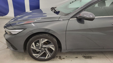 Zdjęcie przedmiotu: Hyundai Elantra 1.6 Smart