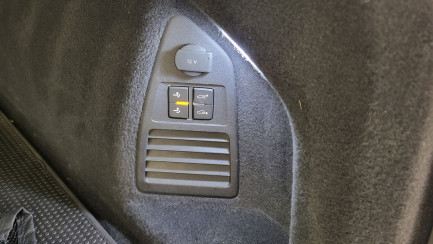 Zdjęcie przedmiotu: Volkswagen Touareg 3.0 V6 TDI SCR 4Mot. Elegance