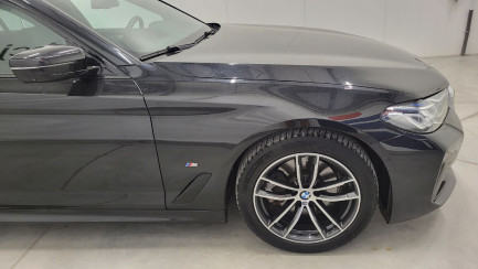 Zdjęcie przedmiotu: BMW 520i Touring mHEV M Sport sport-aut