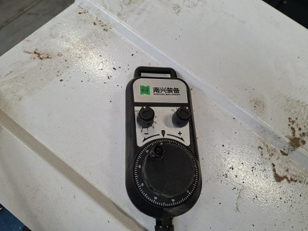 Zdjęcie przedmiotu: 6-сторонній свердлильний центр з ЧПК NANXING ND510S