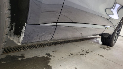 Zdjęcie przedmiotu: Jaguar F-pace 2.0 D200 mHEV AWD R-Dynamic SE Oświadczenie o utracie DR