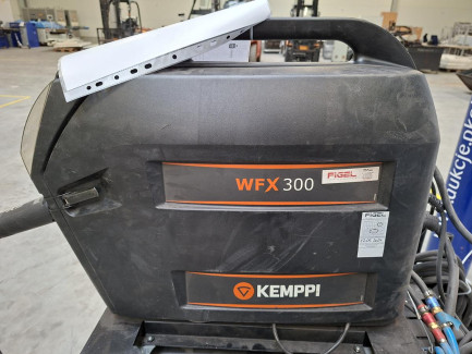 Zdjęcie przedmiotu: Модульна зварювальна система KEMPPI FASTMIG X450 + подавач дроту WFX300 + охолоджувальний блок