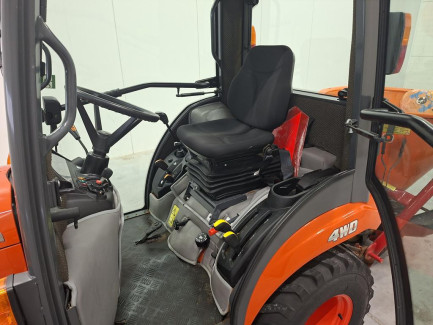 Zdjęcie przedmiotu: Miniciągnik KUBOTA BX-231 Заява про втрату реєстраційного свідоцтва