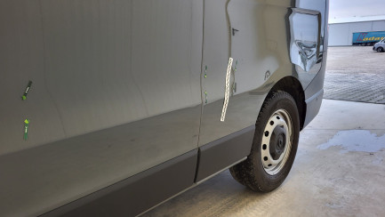 Zdjęcie przedmiotu: Renault Trafic 2.0 dCi L2H1 HD Extra E6