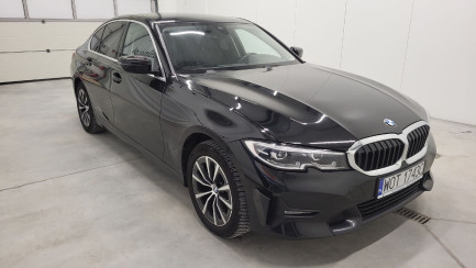 Zdjęcie przedmiotu: BMW 320i xDrive Sport Line aut
