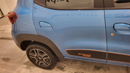 Zdjęcie przedmiotu: Dacia Spring 27.4kWh Comfort Plus Oświadczenie o utracie DR