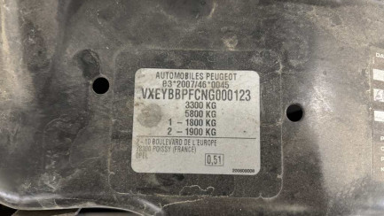 Zdjęcie przedmiotu: Opel Movano 2.2 Diesel L3H2 E6d 3.3t Declaration of loss of Cepik registration certificate, information about mileage reading