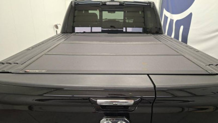 Zdjęcie przedmiotu: RAM 1500 5.7 V8 E6 3.5t Crew Limited Chrome AWD