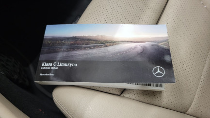 Zdjęcie przedmiotu: Mercedes-benz C 200 4MATIC 9G-TRONIC