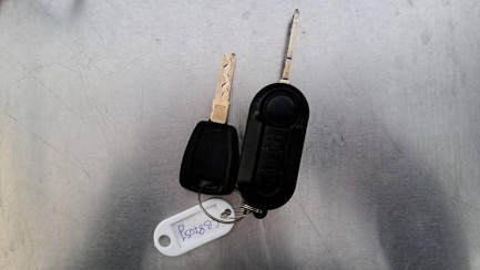 Zdjęcie przedmiotu: Opel Movano Heavy 2.2 Diesel L3H2 E6.4 3.5t