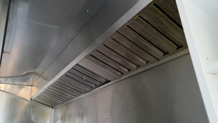 Zdjęcie przedmiotu: AM AM KEBAB FOOD TRAILER Niewiad&oacute;w B3500