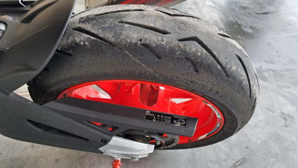 Zdjęcie przedmiotu: APRILLA RS 660 Limited Edition