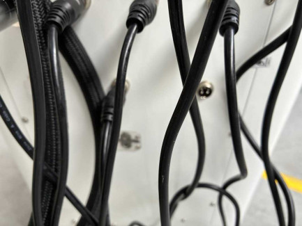 Zdjęcie przedmiotu: Косметологічний апарат Studio Figura Cavi Shape Advance