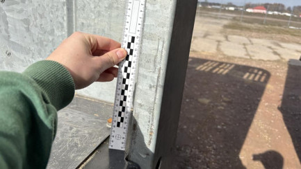 Zdjęcie przedmiotu: ZASŁAW D-651A