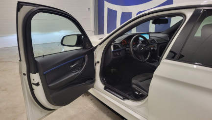 Zdjęcie przedmiotu: BMW 330i xDrive M Sport sport-aut Cepik Informacja o odczycie licznika!