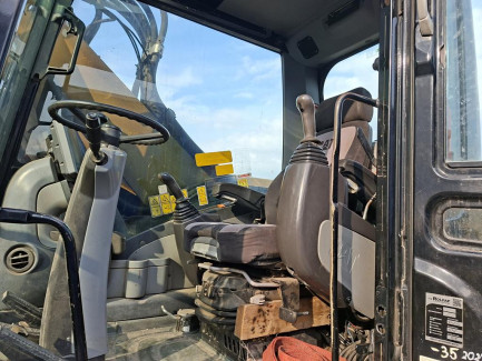 Zdjęcie przedmiotu: CAT M318D Wheeled Excavator