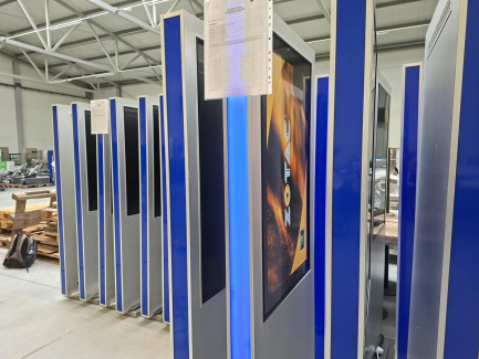 Zdjęcie przedmiotu: Totemy reklamowe 43’’ – 5 szt