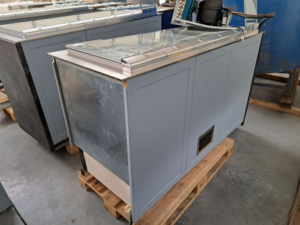 Zdjęcie przedmiotu: Refrigerated display cases for ice cream IFI S.p.A. TAVULLIA PANORAMA 12F DL – 2 pcs.