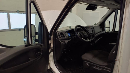 Zdjęcie przedmiotu: Iveco Daily 35S18H E6 3.5t