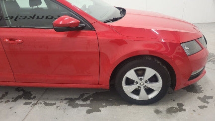 Zdjęcie przedmiotu: Skoda Octavia Kombi 1.6 TDI Ambition