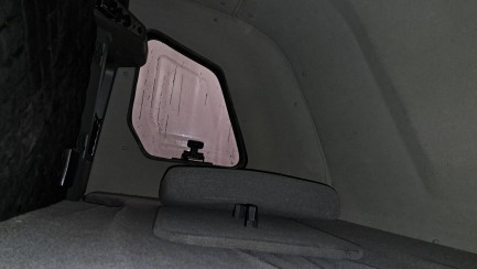 Zdjęcie przedmiotu: Renault Master FWD 2.3 dCi E6 3.5t L3H1 Pack Clim S&S+E