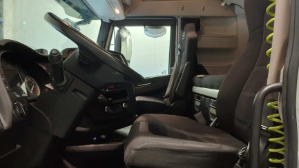 Zdjęcie przedmiotu: Iveco STRALIS S-Way E6d 18.0t