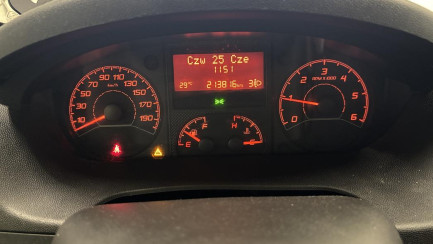 Zdjęcie przedmiotu: Citroen Jumper 35 2.2 BlueHDi E6.2 3.5t L4H2 Control