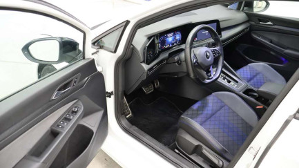 Zdjęcie przedmiotu: Volkswagen Golf VIII 2.0 TSI R 4MOTION DSG