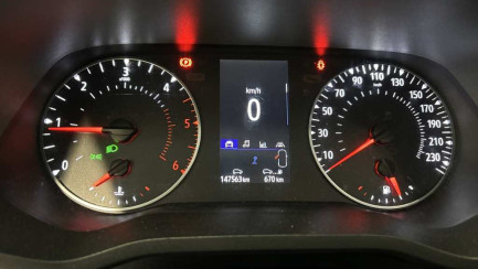 Zdjęcie przedmiotu: RENAULT/CARPOL TRAFIC Kombi 2.0 dCi E6d 3.1t Equilibre