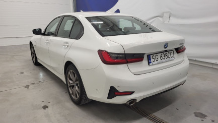 Zdjęcie przedmiotu: BMW 320e Sport Line aut