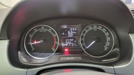 Zdjęcie przedmiotu: Skoda Fabia Combi 1.0 TSI Ambition