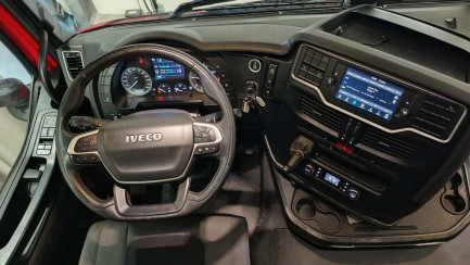 Zdjęcie przedmiotu: Iveco S-Way E6d 18.0t Oświadczenie o utracie DR
