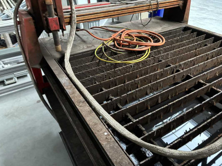 Zdjęcie przedmiotu: Swift-Cut Automation 3000-XP plasma cutter