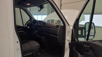 Zdjęcie przedmiotu: Renault Master FWD 2.3 dCi E6 3.5t L3H1 Extra S&S+E