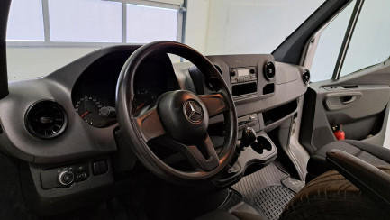Zdjęcie przedmiotu: MERCEDES-BENZ/IGLOPOL SPRINTER E6 3.5t