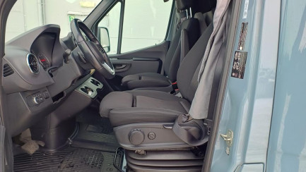 Zdjęcie przedmiotu: Mercedes-Benz 519 Sprinter CDI E6 6.5t Кузов платформи для автовозів