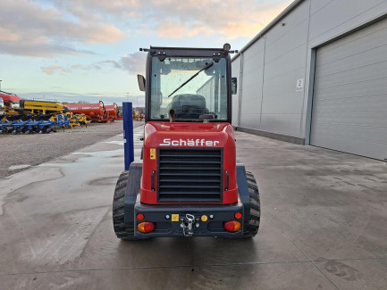 Zdjęcie przedmiotu: Ładowarka teleskopowa kołowa SCHAFFER 3650T